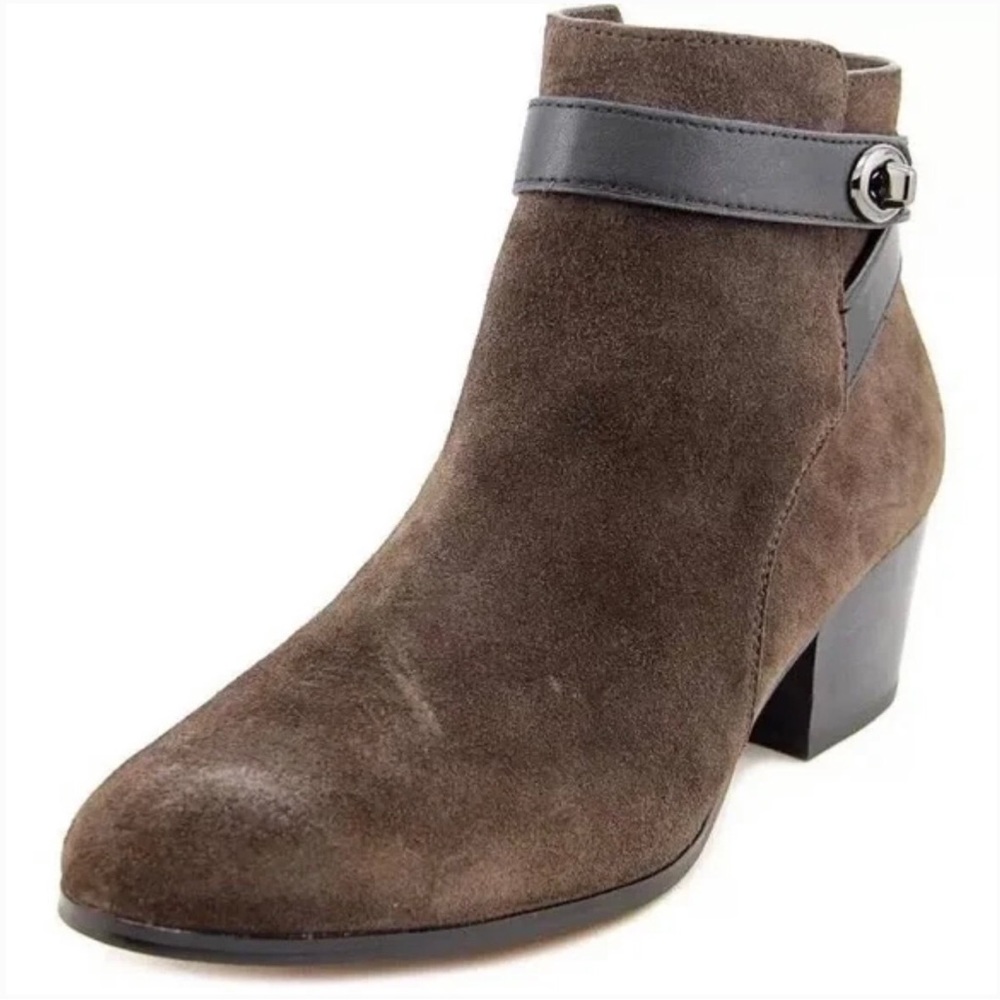 Coach Patricia brown suede boots size 9.5 price firm!